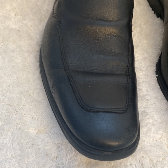 Cole Haan Mens Black Loafer Dress Shoe - Picture 2 of 11